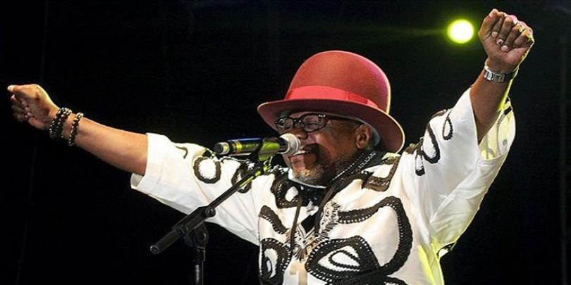 FEMUA10 : l'orchestre de Papa Wemba terminera son concert inachevé 