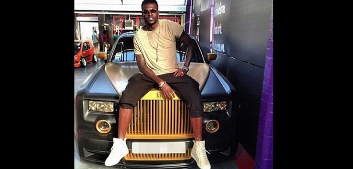 Emmanuel Adébayor: Il parle du coût de ses voitures luxueuses, et pourquoi il les a achetées 