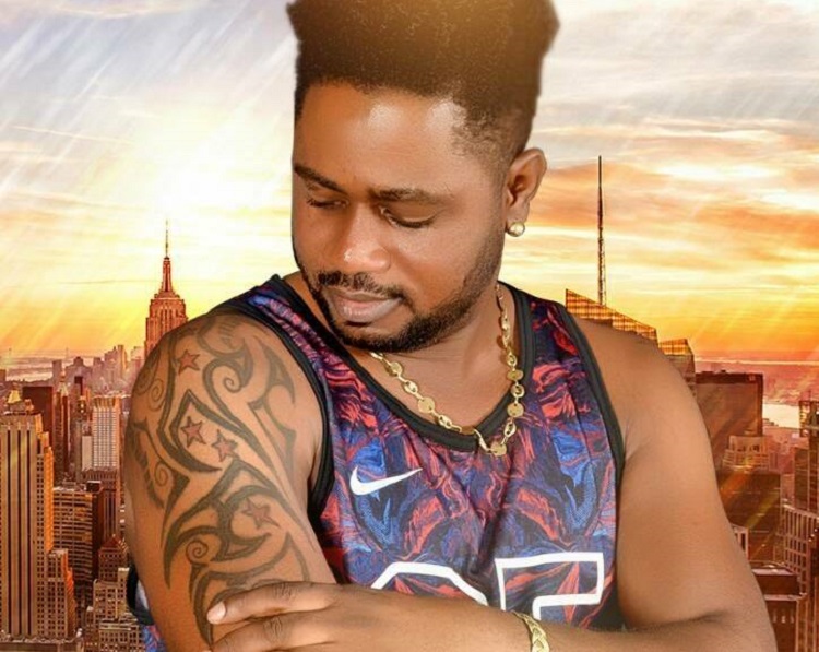 Molière reçois un coup sur la tête