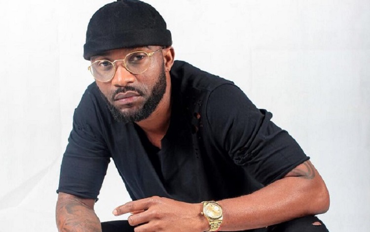 Après Eloko Oyo, Fally Ipupa sort ''Jeudi Soir''