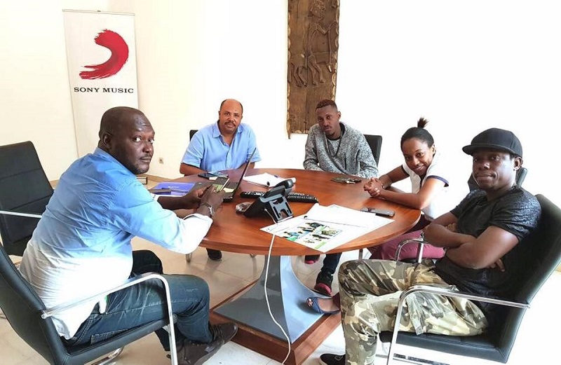 Thura et Jimmy James " Tour de Garde " réconciliés !