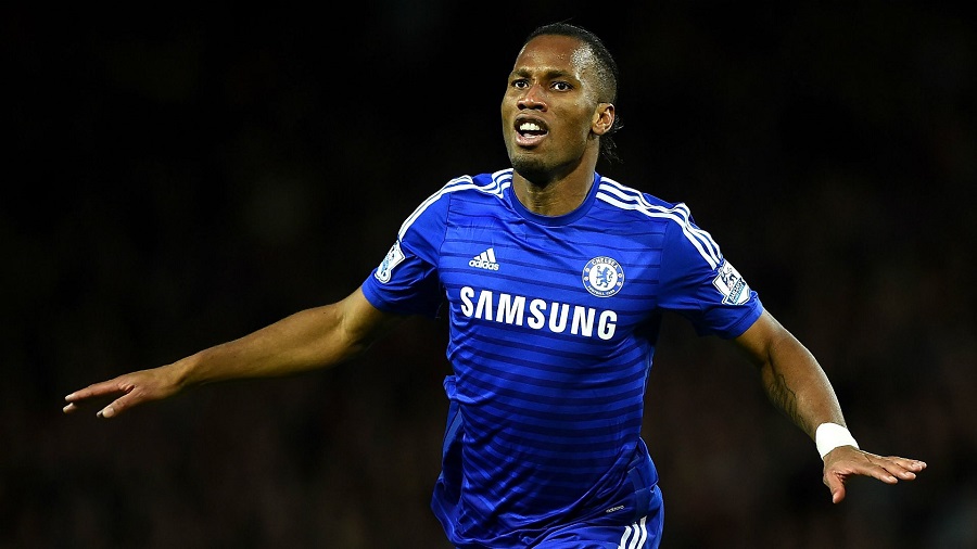 Nike va immortaliser Didier Drogba aux abords de Stamford bridge le stade de Chelsea FC.