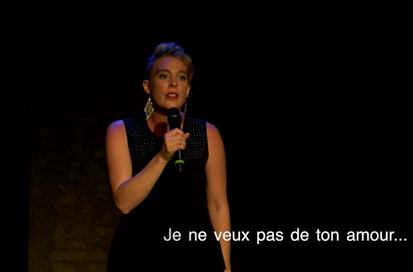 Décès d'une artiste chanteuse en plein concert